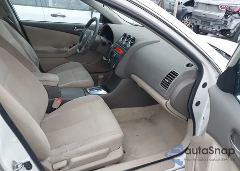 2011 Nissan Altima 2.5 S z USA, uszkodzony, nr VIN 1N4AL2AP3BC169763